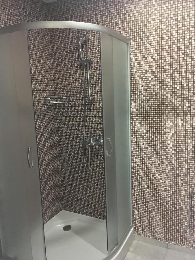 Pansion Storgozia Aparthotel Pleven Bagian luar foto